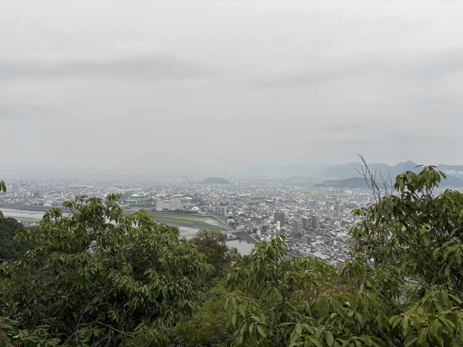 『兄貴と経営談義の登山』 | 社長コラム「一期一会」