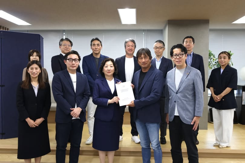 『岐阜から、国へ。そして法律へ』 | 社長コラム「一期一会」